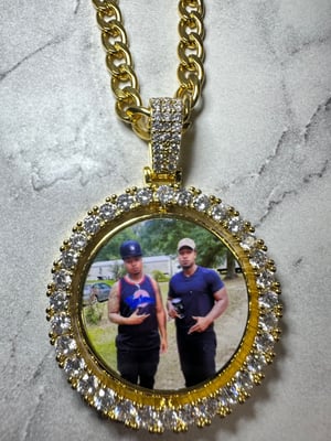 Double sided photo pendant 