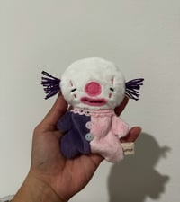 Image 1 of round #3 mini clowns p