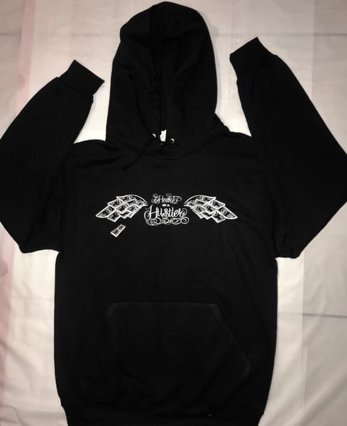 Image of Heart Of A Hustler “Pullover Hoodie” ( Black / White )