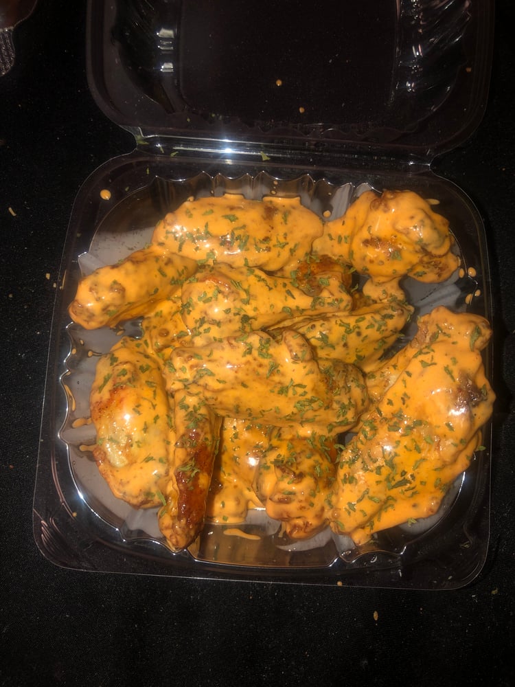 Image of Buffalo ranch wings 