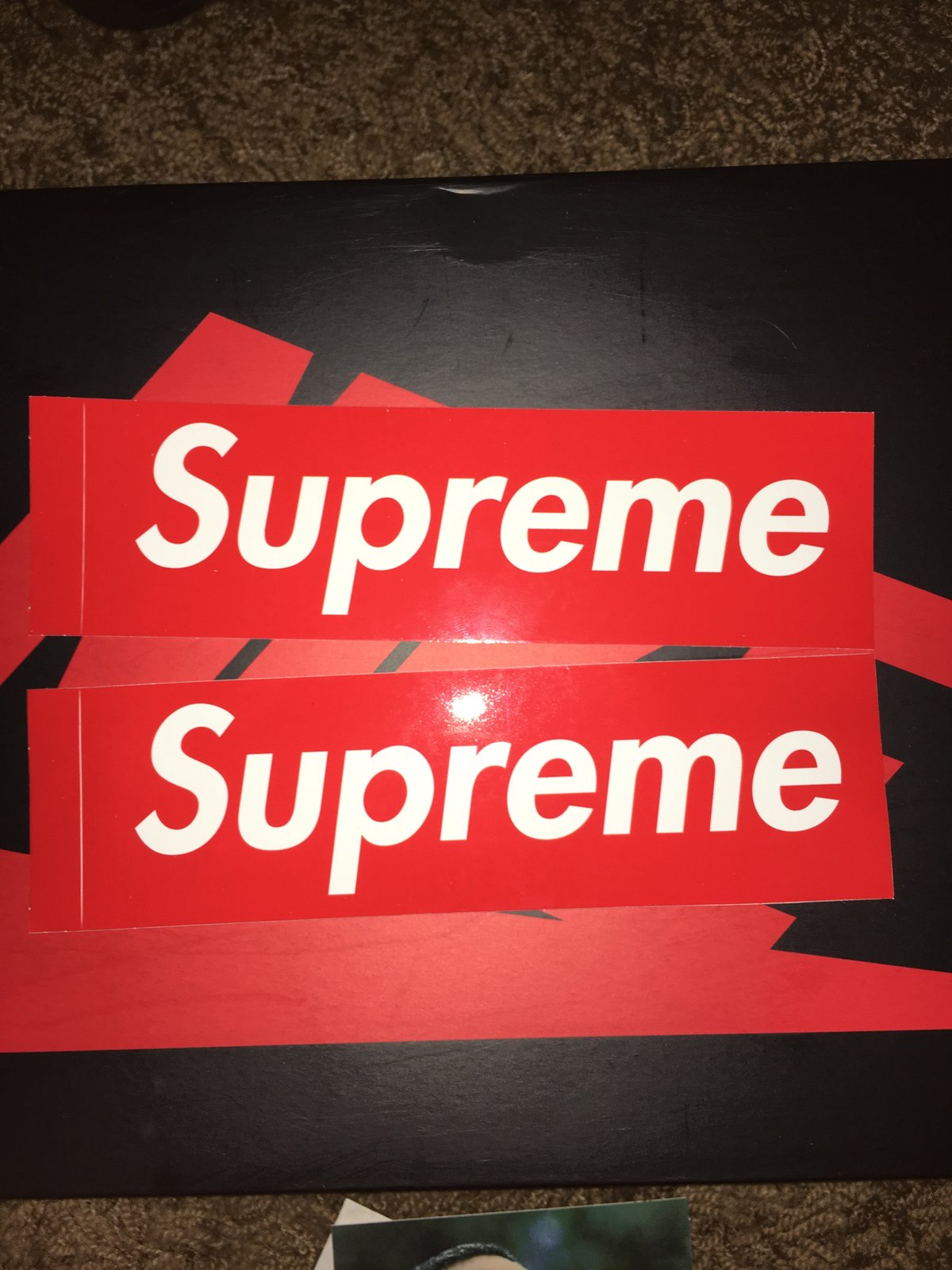 supreme red box logo