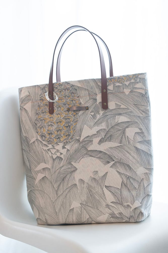Image of Pineapple Tote Bag