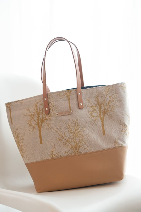 Image of Trees Trapeze bag