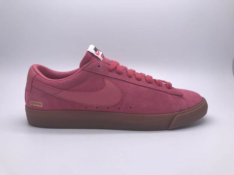 Image of NIKE BLAZER LOW GT QS 