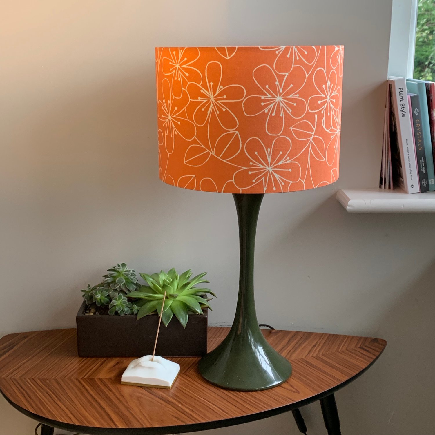 Image of Etched Flowers Melon Shade