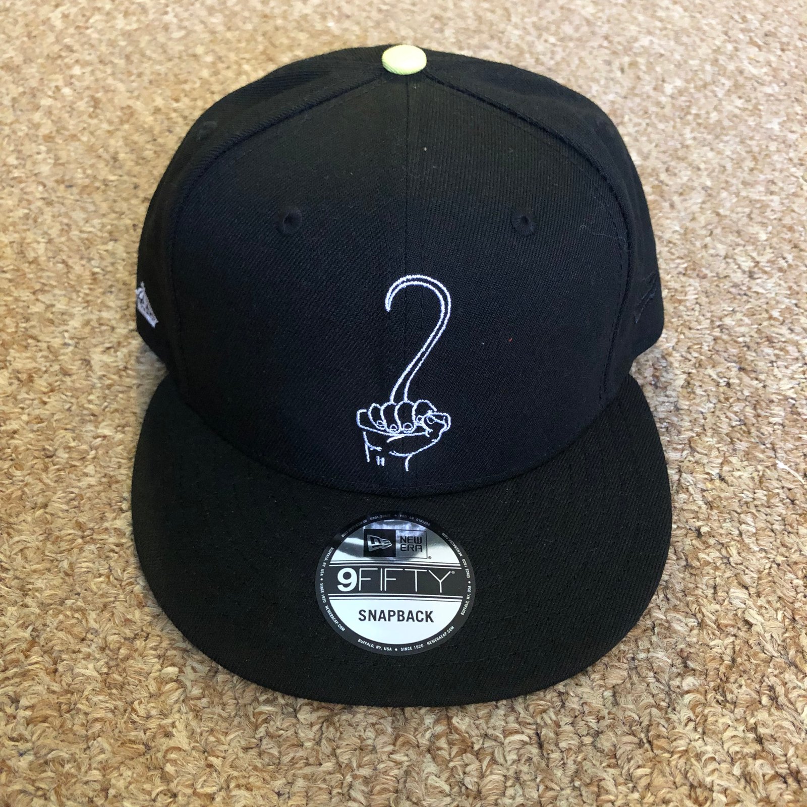 fitted hawaii hats