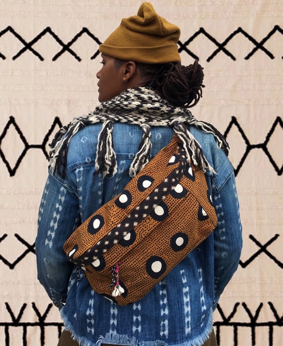 Image of •Oya• Commuter Belt Bag