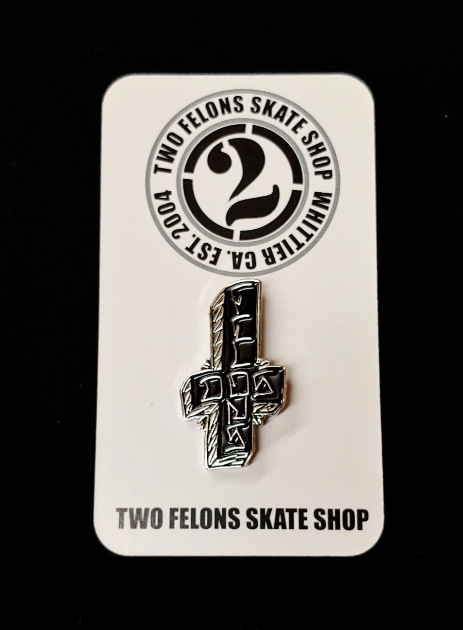 Two Felons "Dos Felons" trading pin