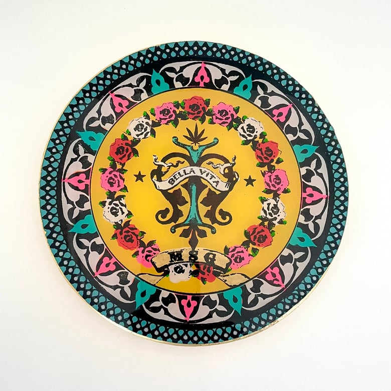 Image of Bella Vita Plate Design Yellow