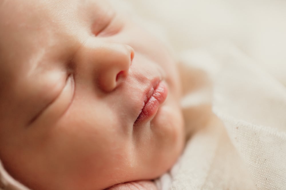 Image of Mini Newborn / Fresh 48’s