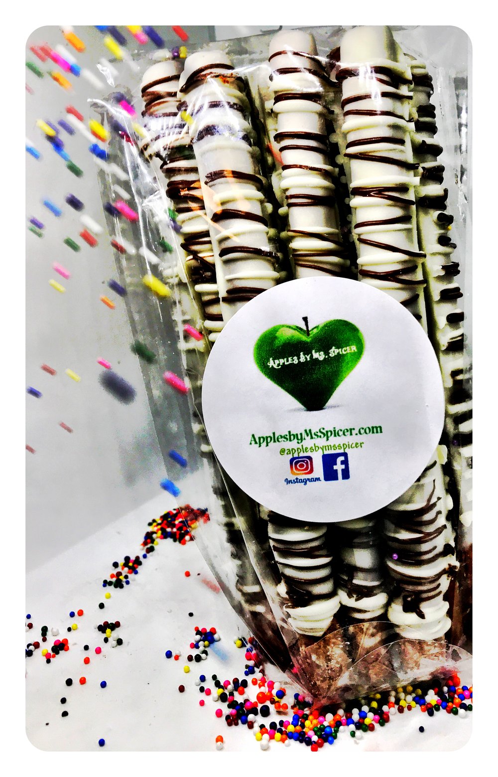 Image of Gourmet Chocolate Covered Pretzels