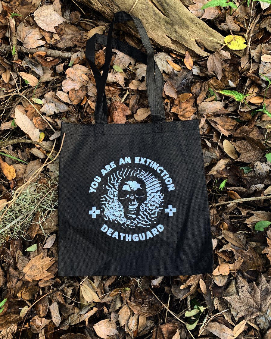 Image of EXTINCTION TOTE