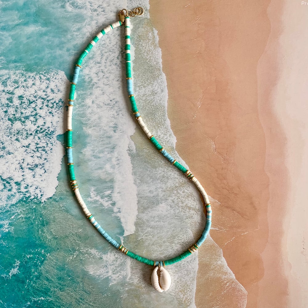 Image of Cocoa Beach cowrie necklace 