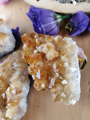 Image of Large Citrine Rough Specimen 