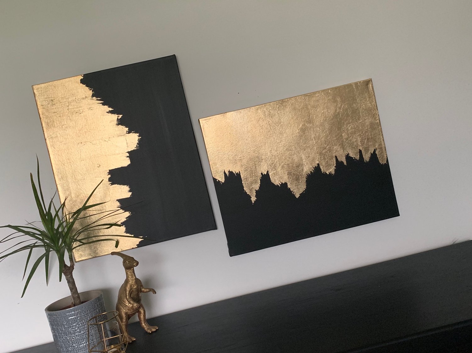 Image of Set of 2 canvases black & gold leaf