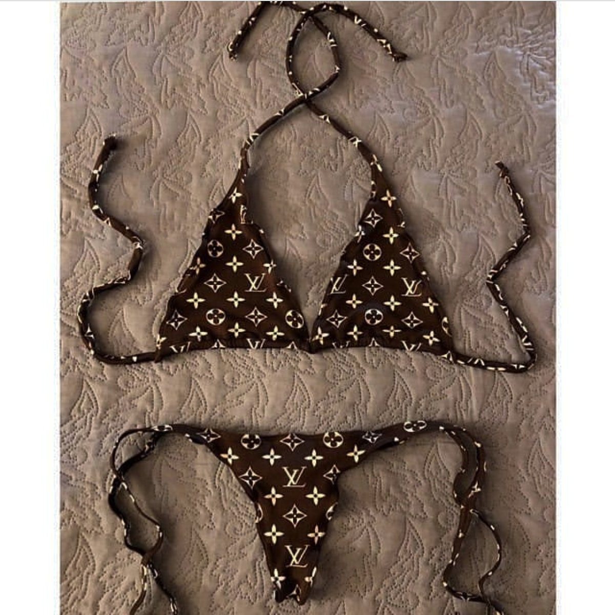 Lv bikini | Prettyonlyco