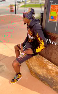 Image 3 of Hustler Davis Set