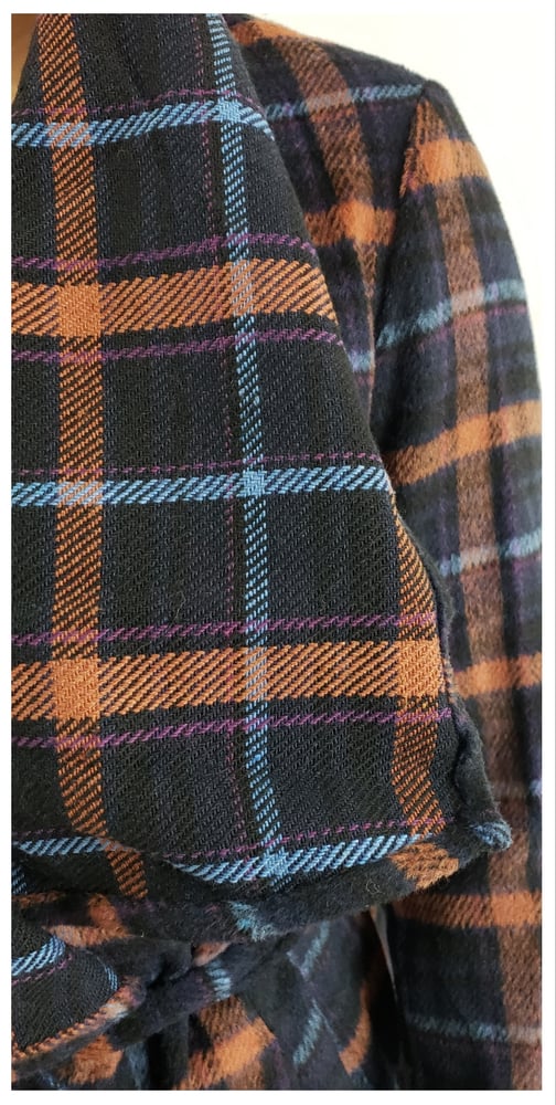 Image of Keep me warm plaid sweater (Navy Blue)