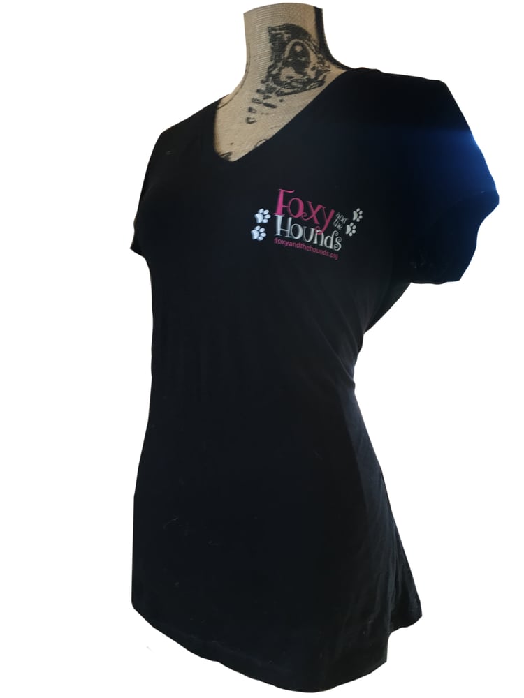 Image of Women's Short Sleeve V-Neck T-Shirt - Black