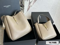 Image 2 of YŚL Soft Hobo Bag