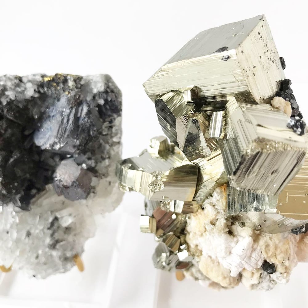 Image of Pyrite/Sphalerite/Pink Mangano Calcite no.03 Stardust Collection Lucite Pairing
