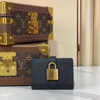 Image 6 of Lou small wallets (click to browse)