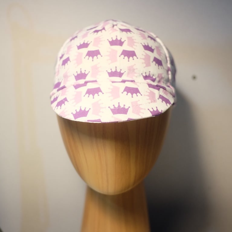 Cotton cycling cap - pink crowns - QOM Image 4
