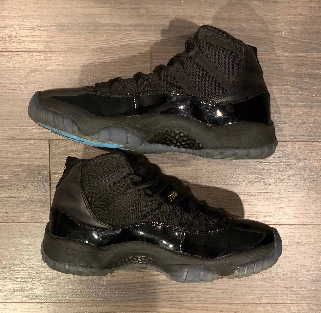 Image of Jordan 11 gamma USED size 8.5