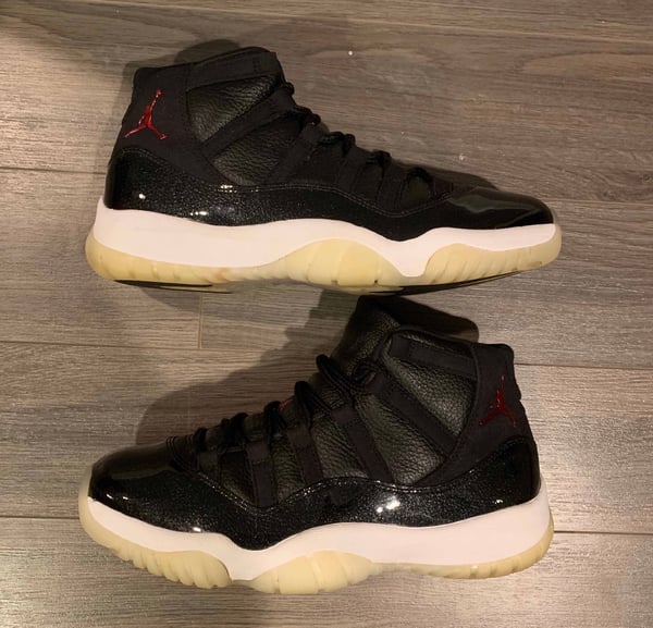 Image of Jordan 11 72-10 USEDD size 8.5