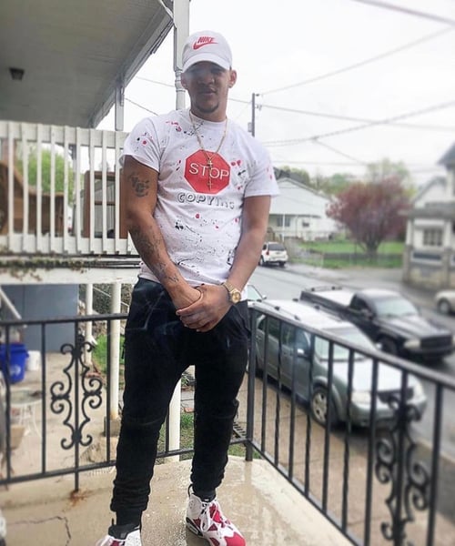 Image of STOP COPYING 🛑