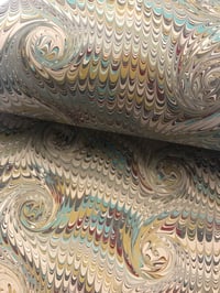 Image 5 of Marbled Paper #44 'Traditional combed design on fawn'