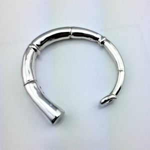 Image of SILVER TENDRIL CUFF BRACELET 02