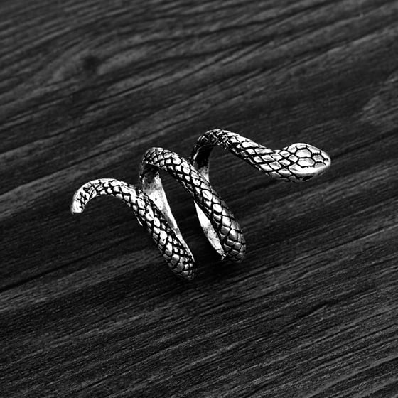Image of Snake Ring 