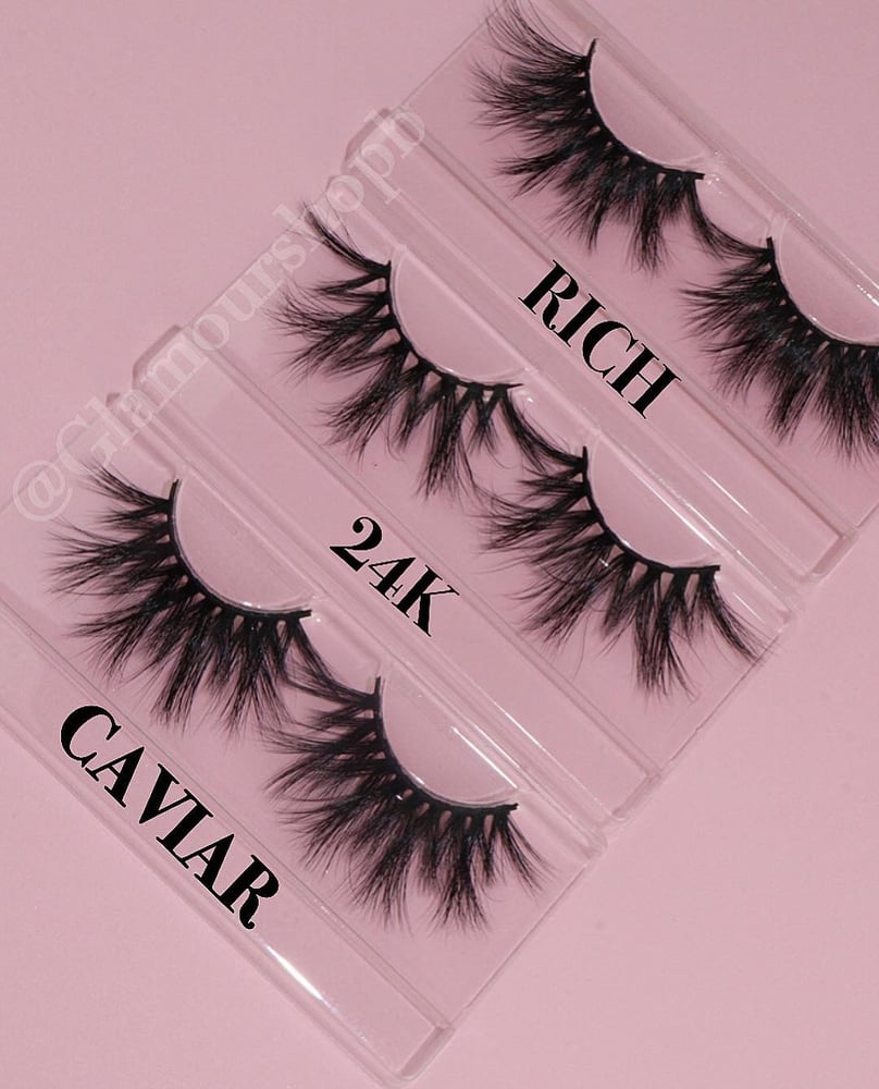 Image of NEW GLAMOURSB LASHES