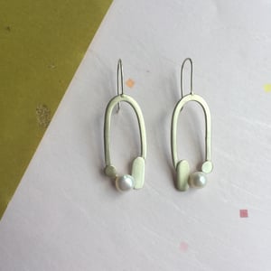 Image of Soho Silver and Pearl earring 