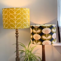 Image of Orla Kiely Linear Stem Dandelion Shade