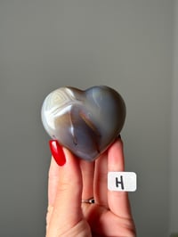 Image 8 of ORCA AGATE HEARTS -MADAGASCAR-