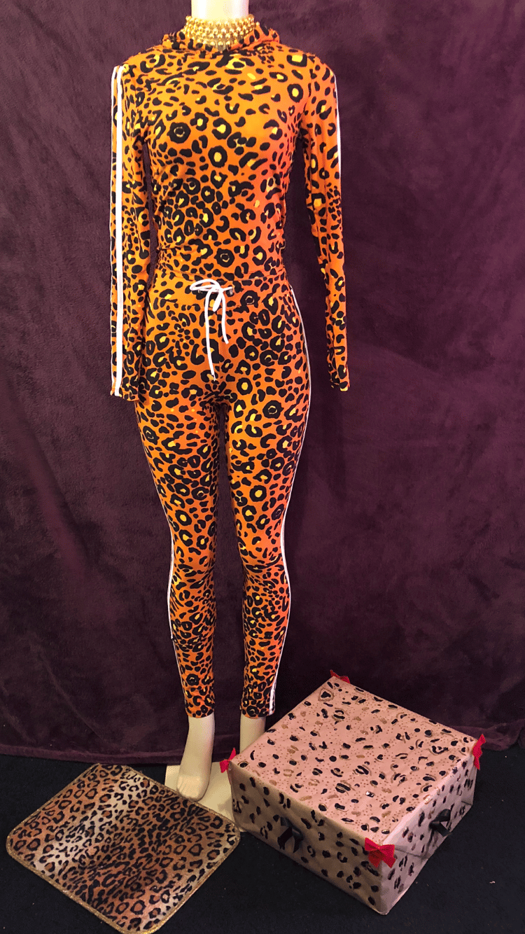 Image of Original cheetah lounge set