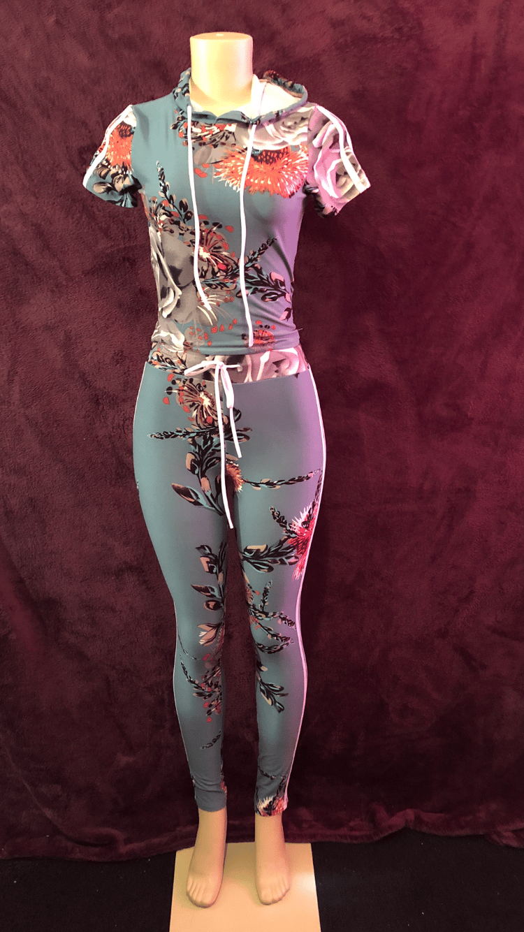Image of Gray rose spring green lounge set