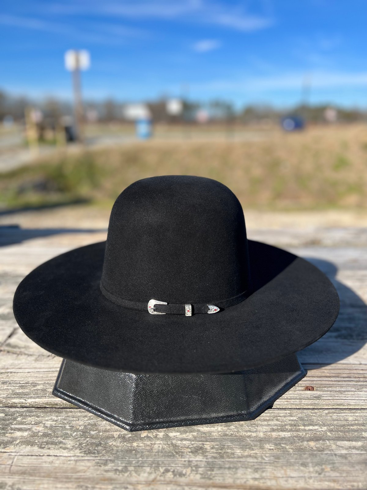 Open crown hot sale felt hat