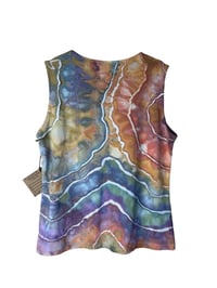 Image 3 of ♻️ UPCYCLED L Soft Knit Sleeveless Top in Muted Geode Ice Dye