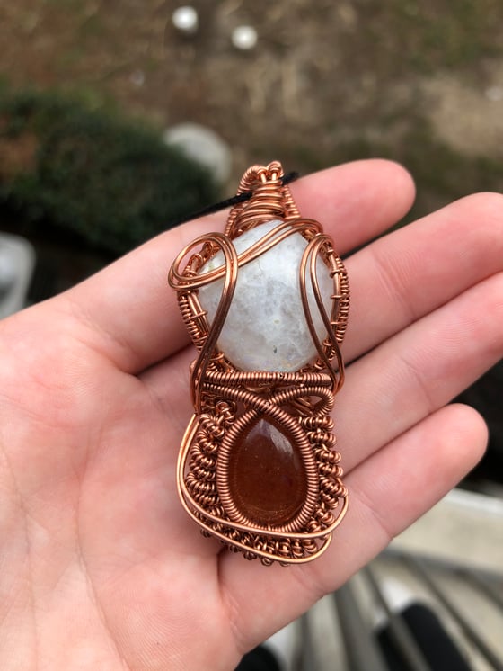 Image of Rainbow moonstone/sunstone double