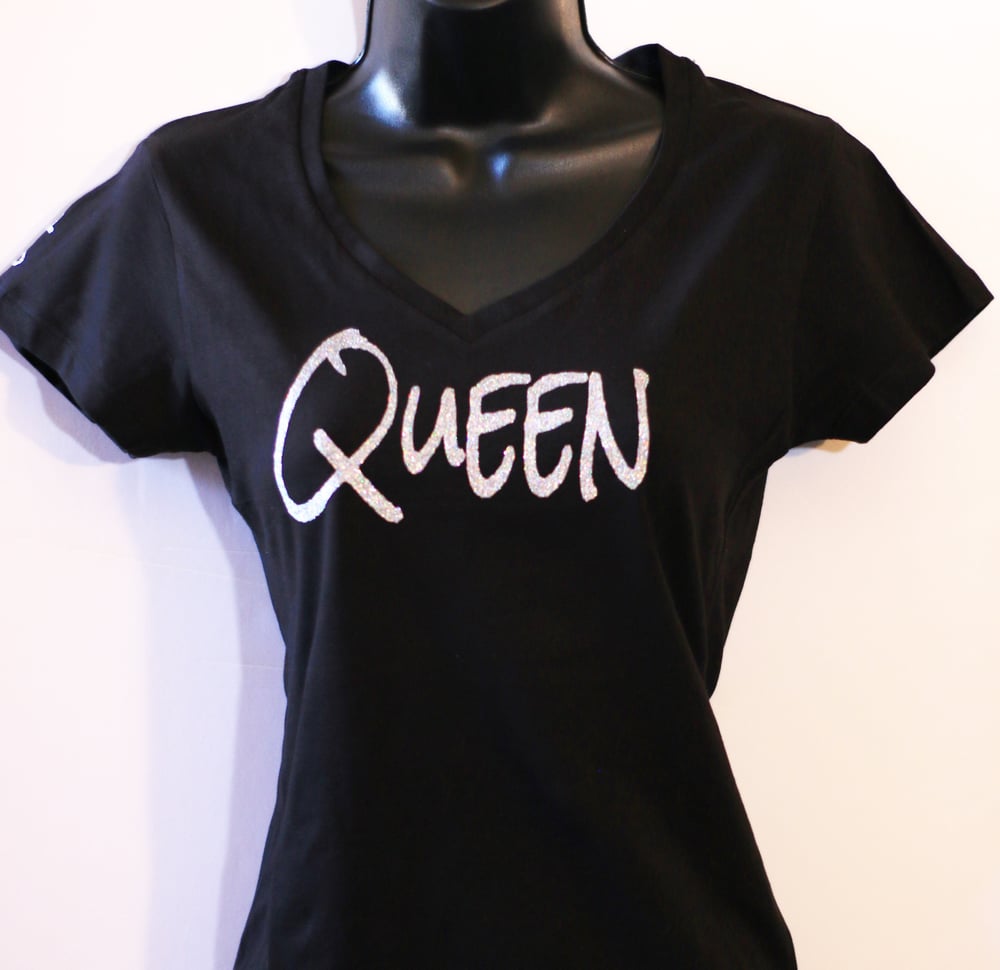 Image of Queen Tshirt V Neck Baby Doll With Silver Glitter