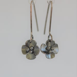 Image of Flower drop earrings