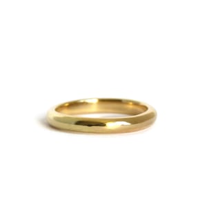 Image of 18ct Gold Narrow Wedding Ring