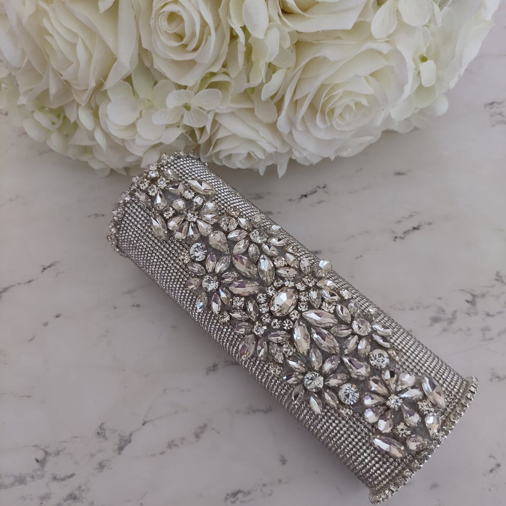 "Ebony" Bling Bouquet Holder (Available in other colors)
