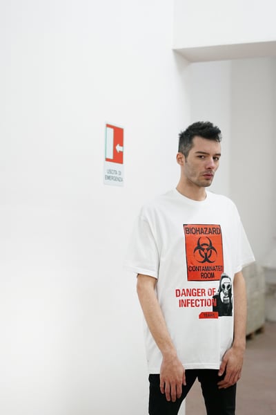 Image of CAUTION T-SHIRT / WHITE - BLACK