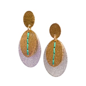 Image of Sewn-up 2-layer dangly earrings
