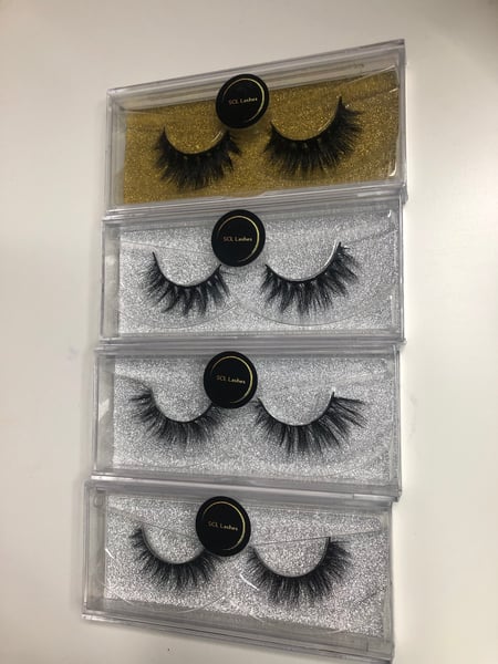 Image of RAFFLE - WIN 4 PAIRS OF LASHES