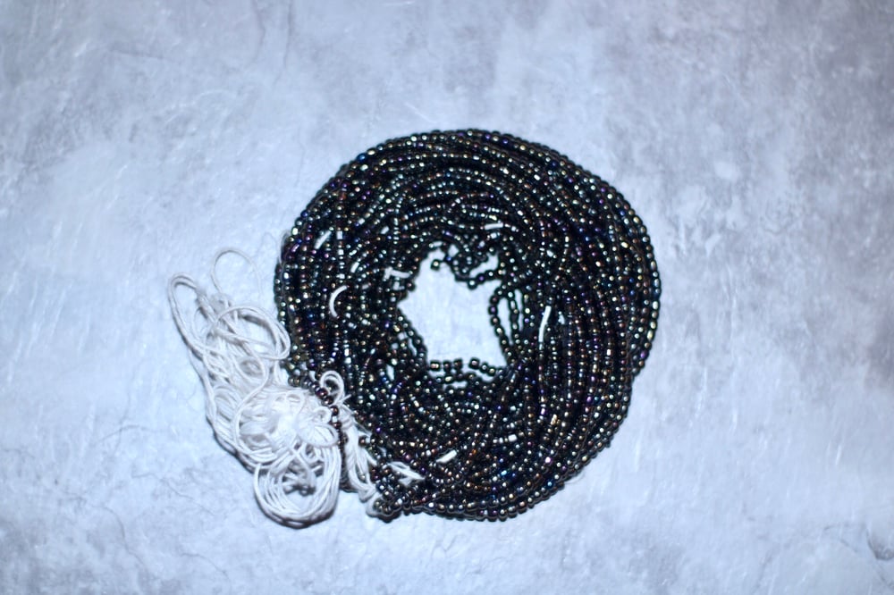 Image of Metallic Tie Waistbead 